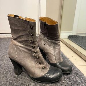 Victorian style heeled boots